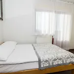 Privatunterkunft I Goscinne U Trebuni