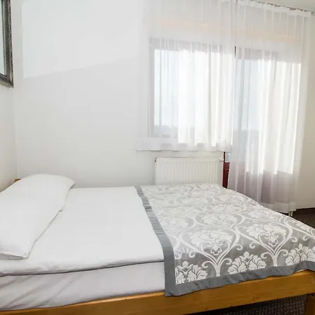 Privatunterkunft I Goscinne U Trebuni