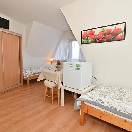 I Goscinne U Trebuni Privatunterkunft