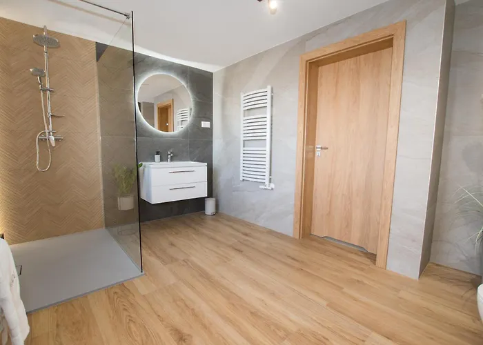 I Goscinne U Trebuni בית אירוח *