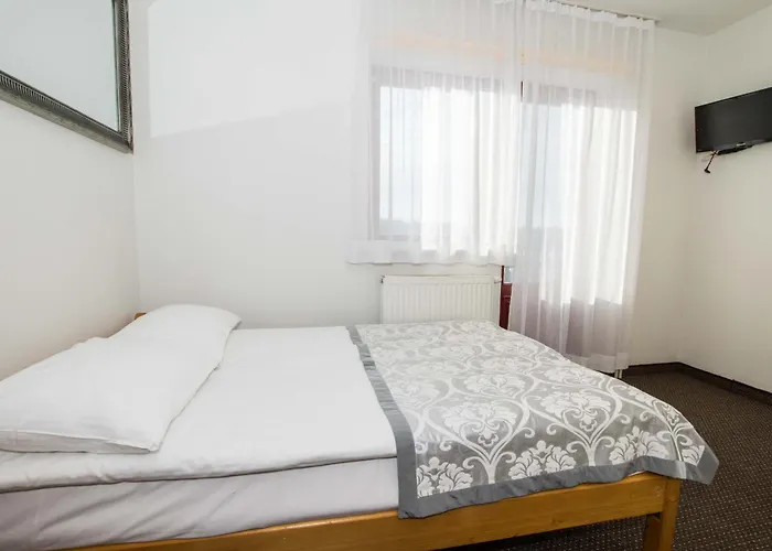 בית אירוח I Goscinne U Trebuni